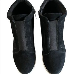 Blondo Black Ankle Boots